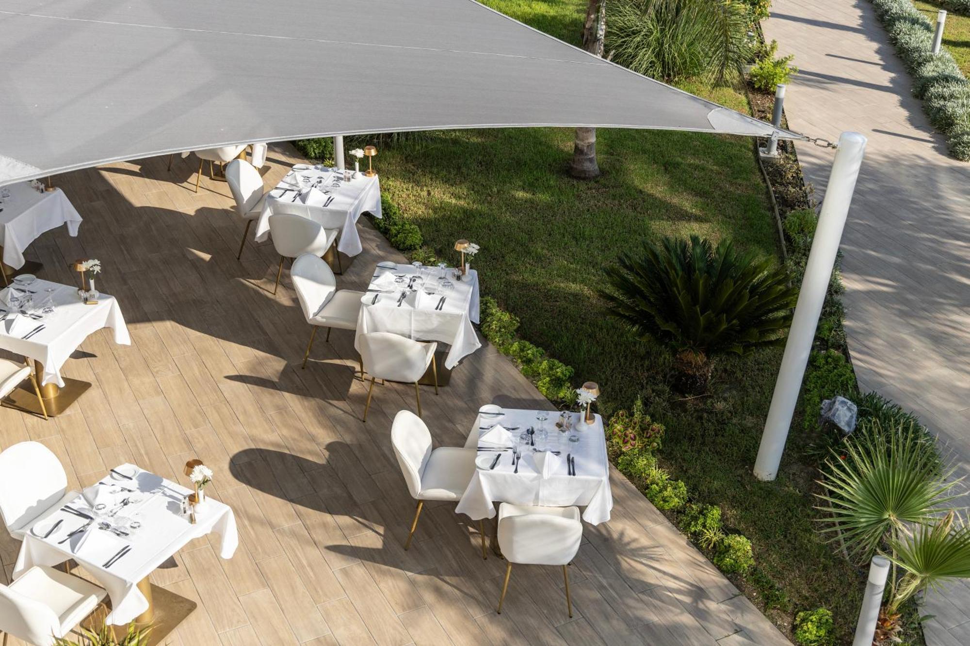 Ivi Mare - Designed For Adults By Louis Hotels Geroskipou Ngoại thất bức ảnh Restaurant